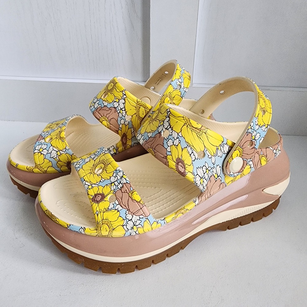 NEW Crocs Mega Crush Sandal Tan Yellow Retro Floral Platform Lug Sole Womens 8